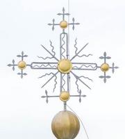 Sudervių Švč. Trejybės šventovės gaubuolo lietuviškas kryžius