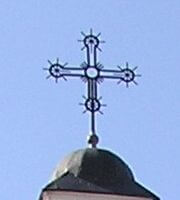 Taisyklingas lygiakraštis lietuviškas kryžius Naugarduke