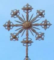 Pažaislio vienuolyno kryžius Sauliaus Maskeliūno nuotraukoje